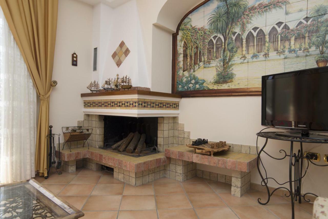 דירות מאיורי Panorama Host - Domus Amalfi Coast מראה חיצוני תמונה