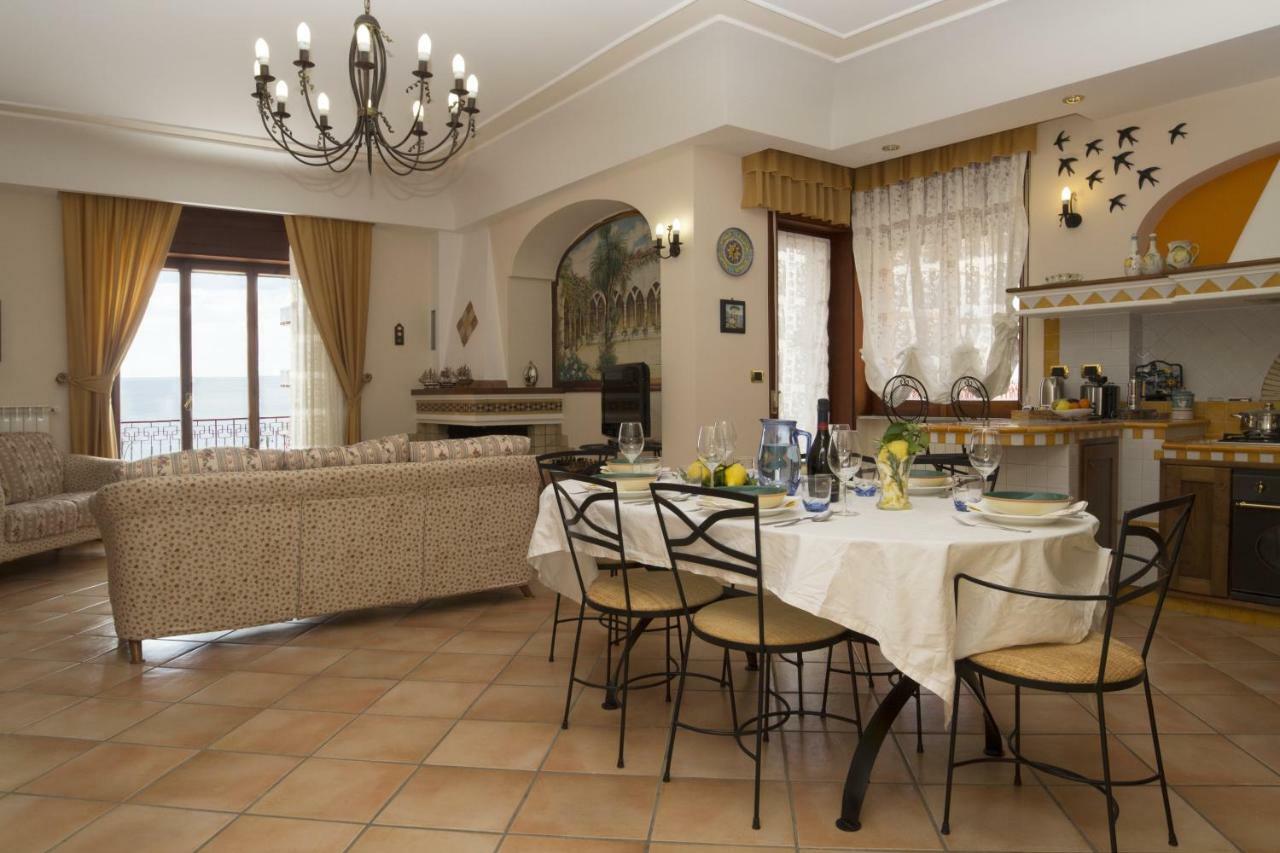 דירות מאיורי Panorama Host - Domus Amalfi Coast מראה חיצוני תמונה